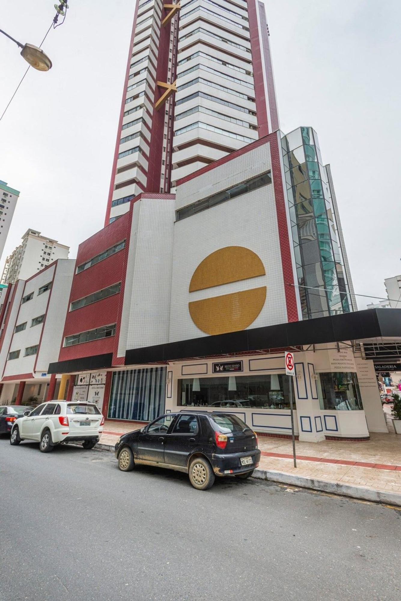 Cltw192- Ape Quadra Mar Com Churrasqueira 2q+2wc Balneario Camboriu