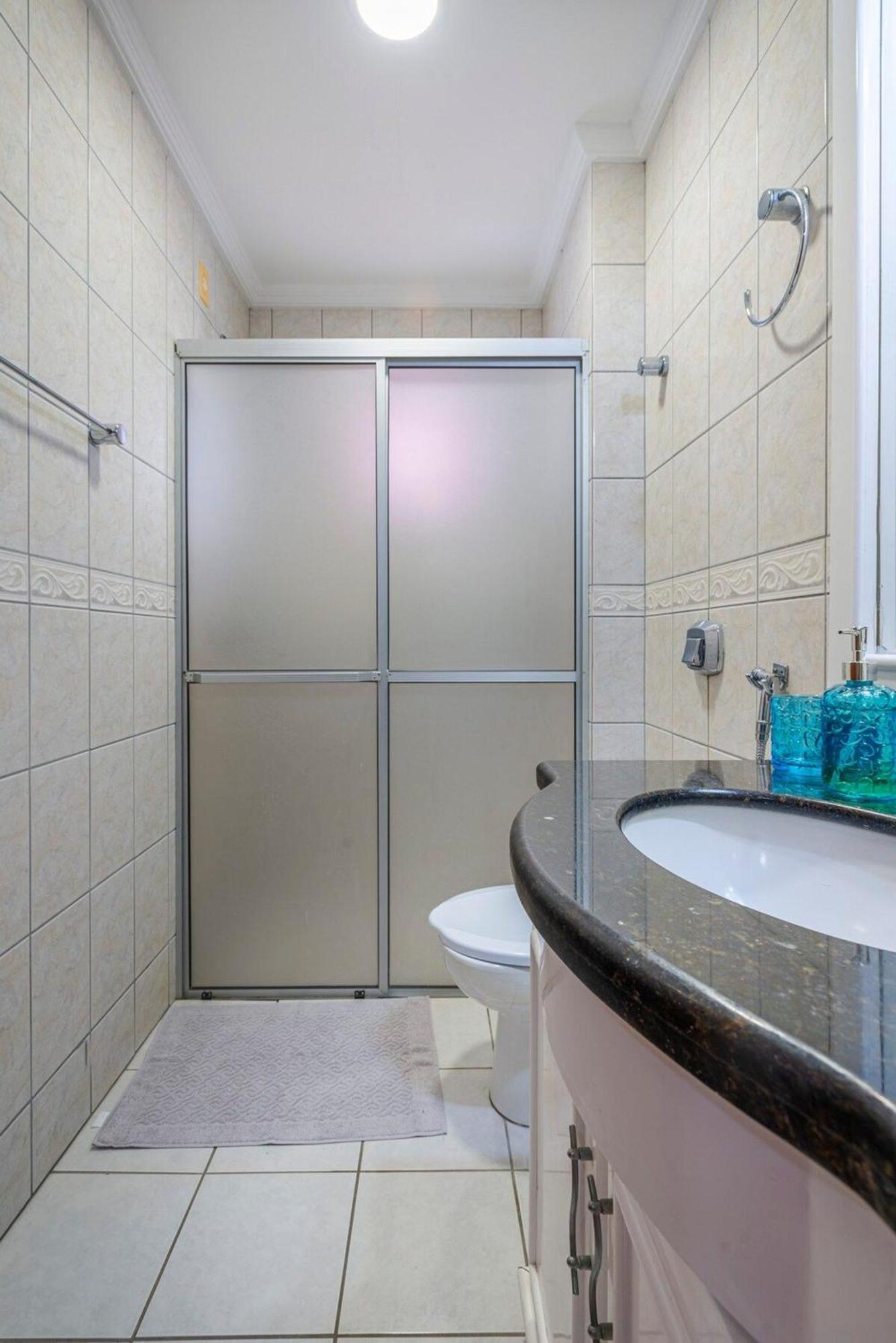 Cltw192- Ape Quadra Mar Com Churrasqueira 2q+2wc * Balneario Camboriu