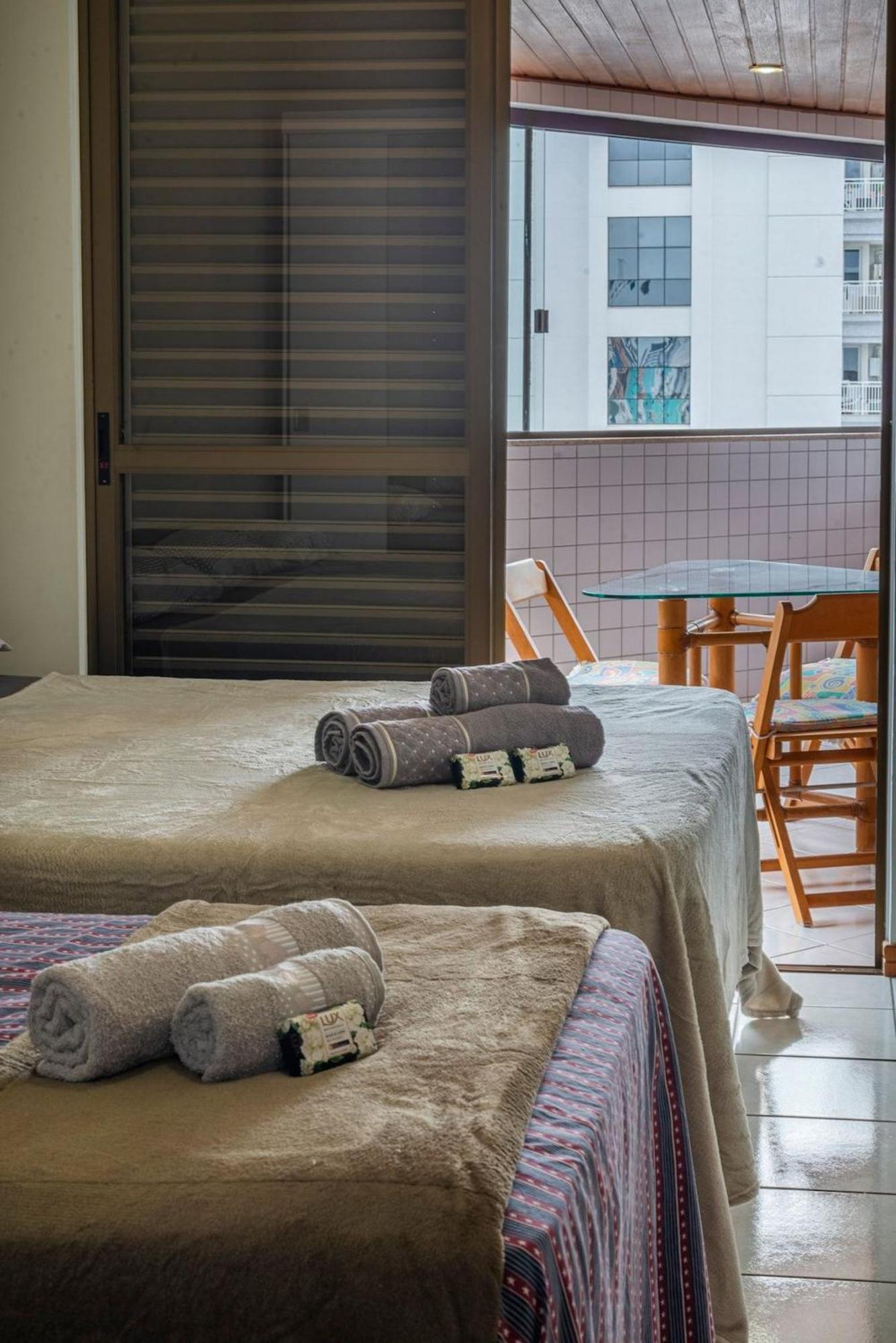 Cltw192- Ape Quadra Mar Com Churrasqueira 2q+2wc Balneario Camboriu